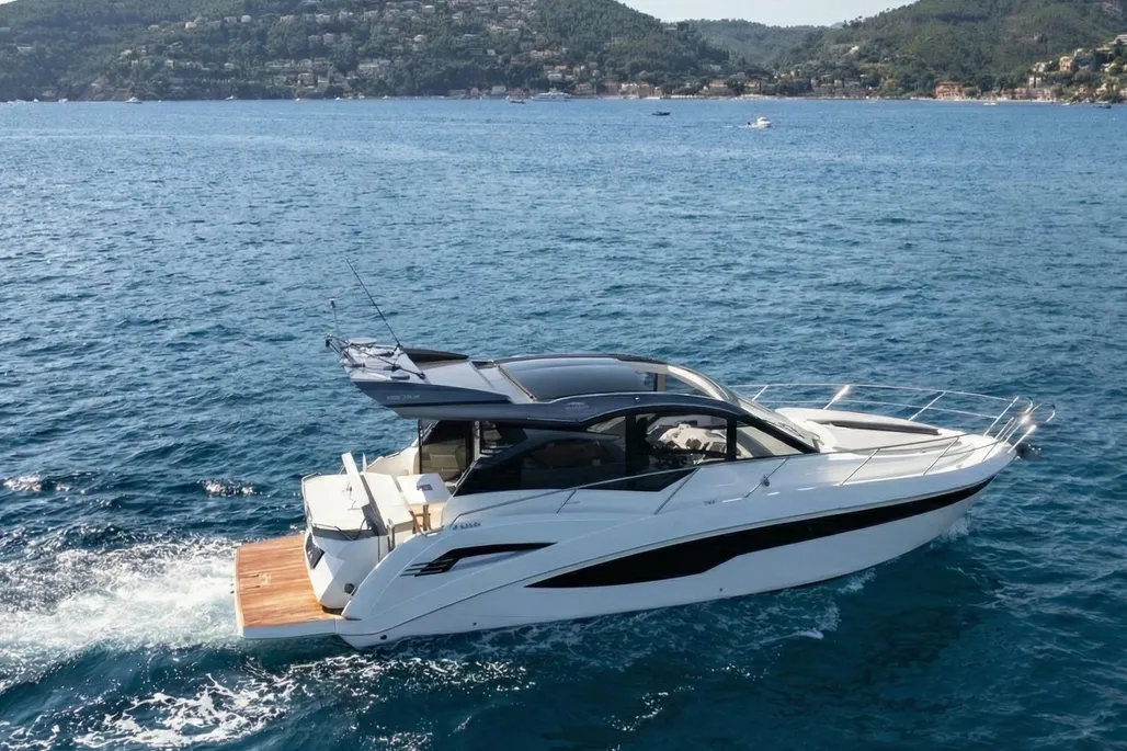 Galeon 425 HTS gebraucht - Foto 1