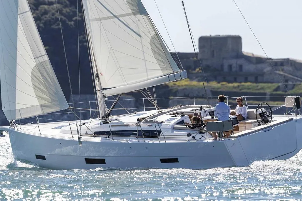 Dufour 430 used - photo 1