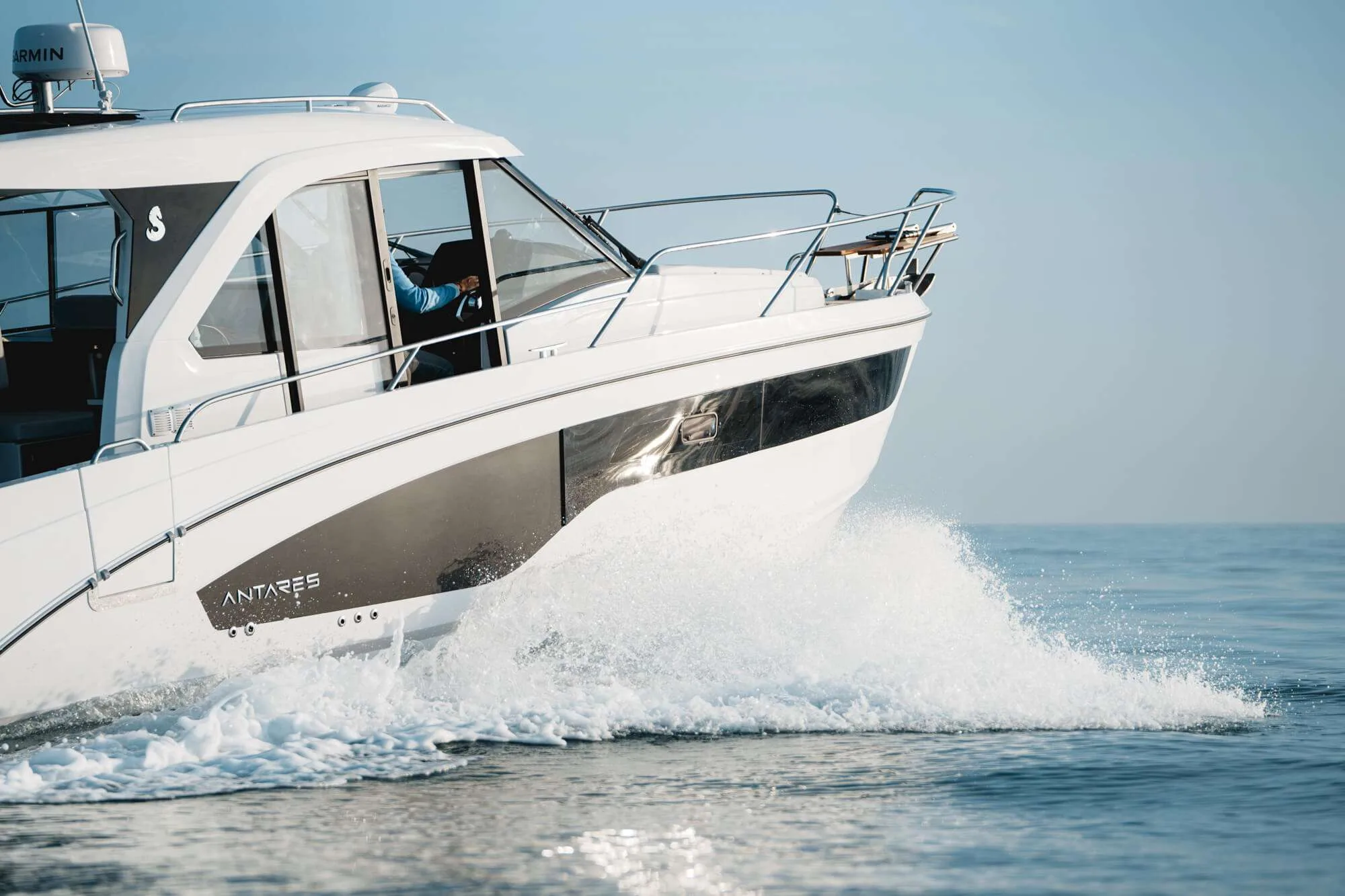 Beneteau ANTARES 9 d'occasion - photo 1