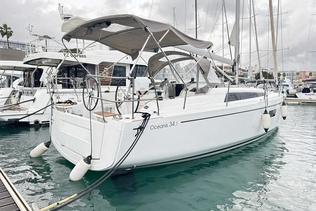 Beneteau Oceanis 34.1 usato - foto 1