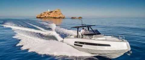 Invictus GT370 used - photo 1