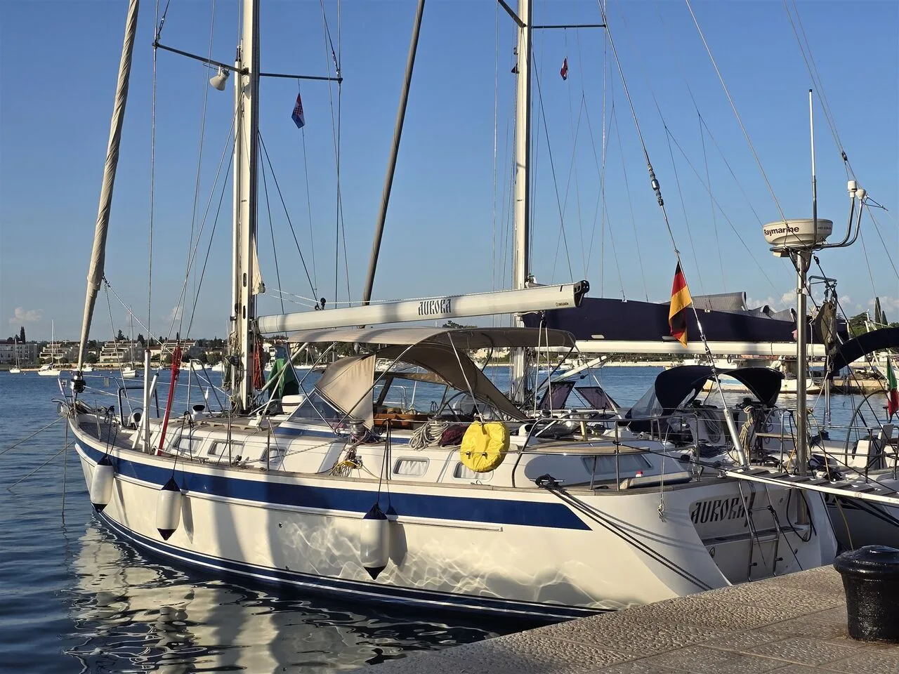 Hallberg-Rassy 48 used - photo 1