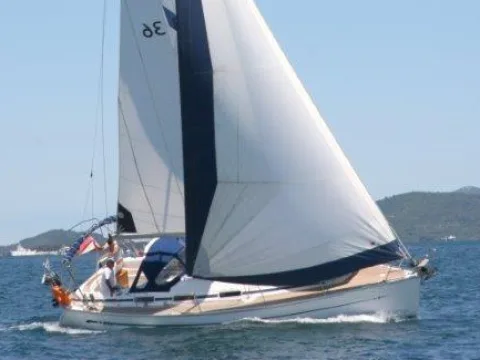 Bavaria Yachts 36-2 usato - foto 1