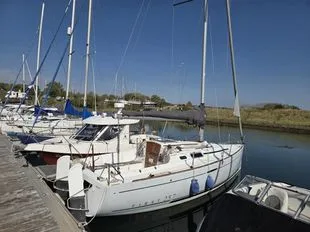 Beneteau First 25.7 used - photo 1