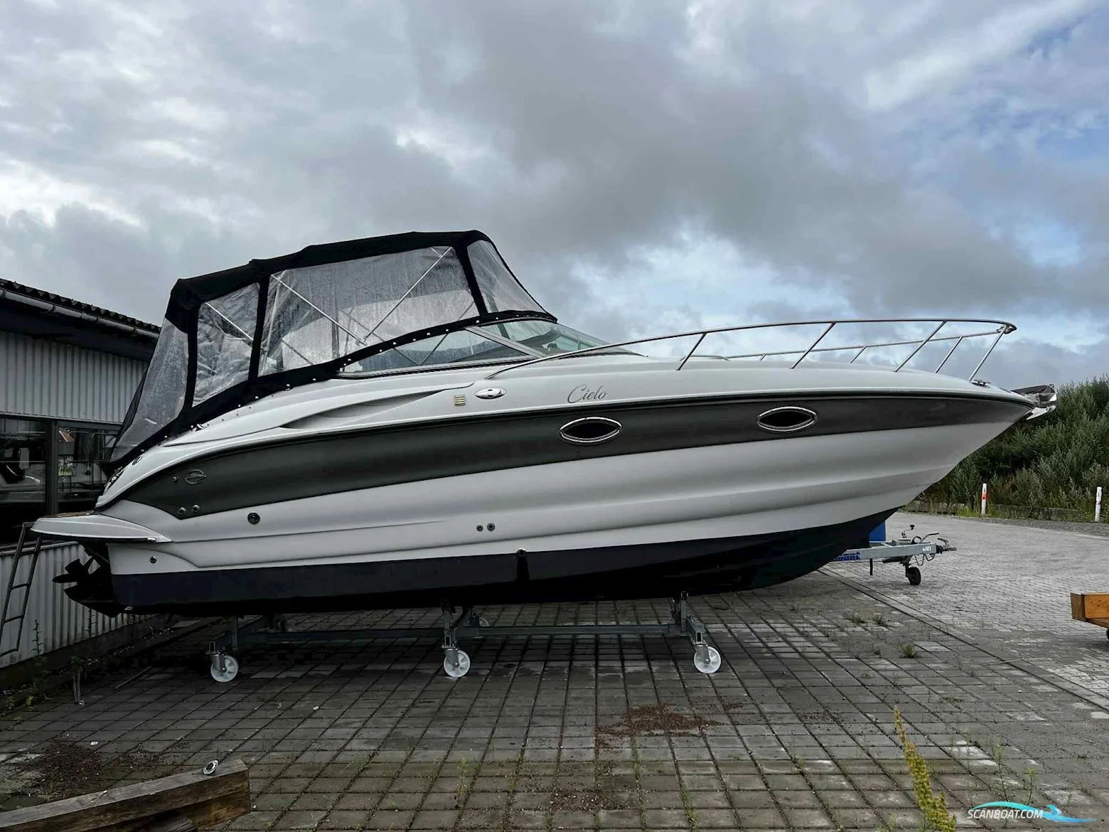 Crownline 250 CR used - photo 1