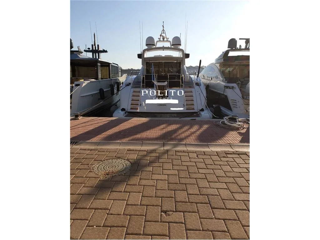 OVERMARINE GROUP MANGUSTA 92 OPEN used - photo 1 OVERMARINE GROUP MANGUSTA 92 OPEN used - photo 1