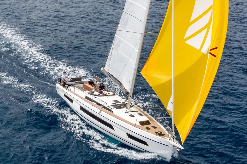 Dufour 41 used - photo 1