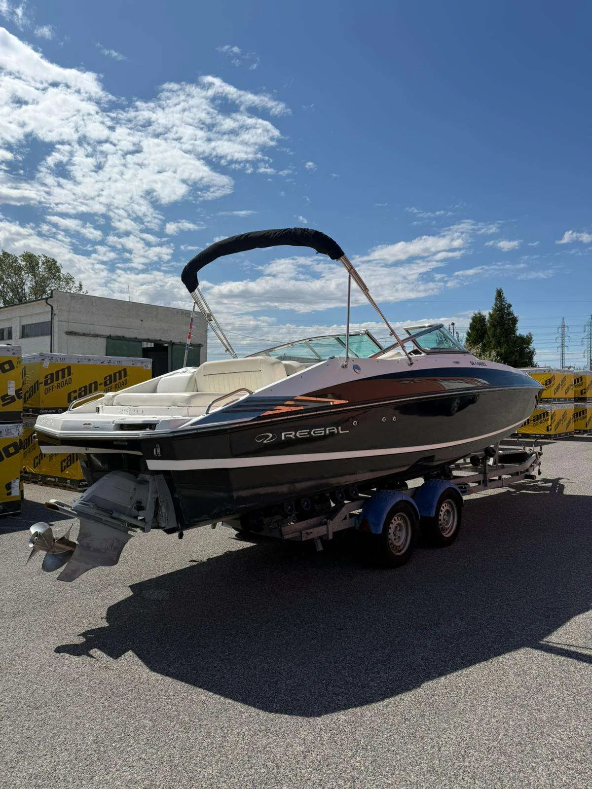 Regal 2520 FASDECK gebraucht - Foto 1