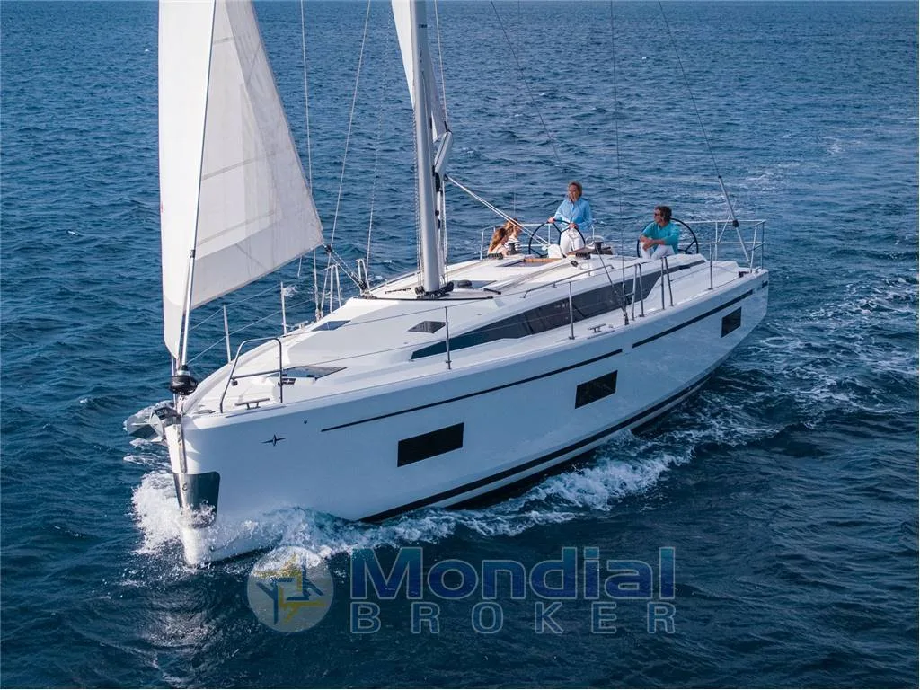 Bavaria Yachts C 42 used - photo 1