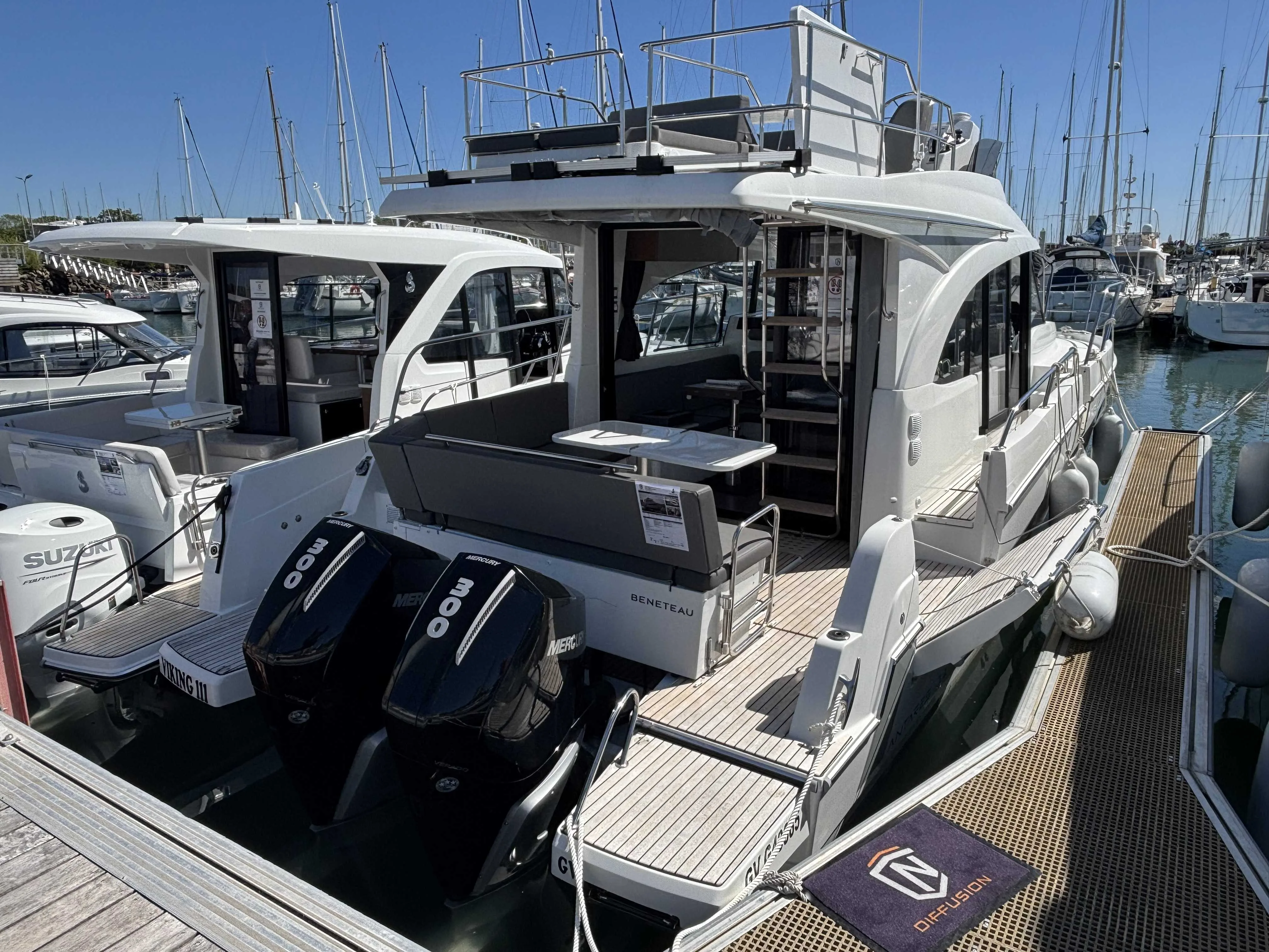 Beneteau ANTARES 11 FLY usato - foto 1