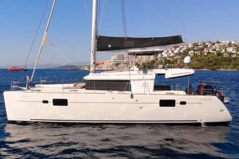 Lagoon 450F gebraucht - Foto 1