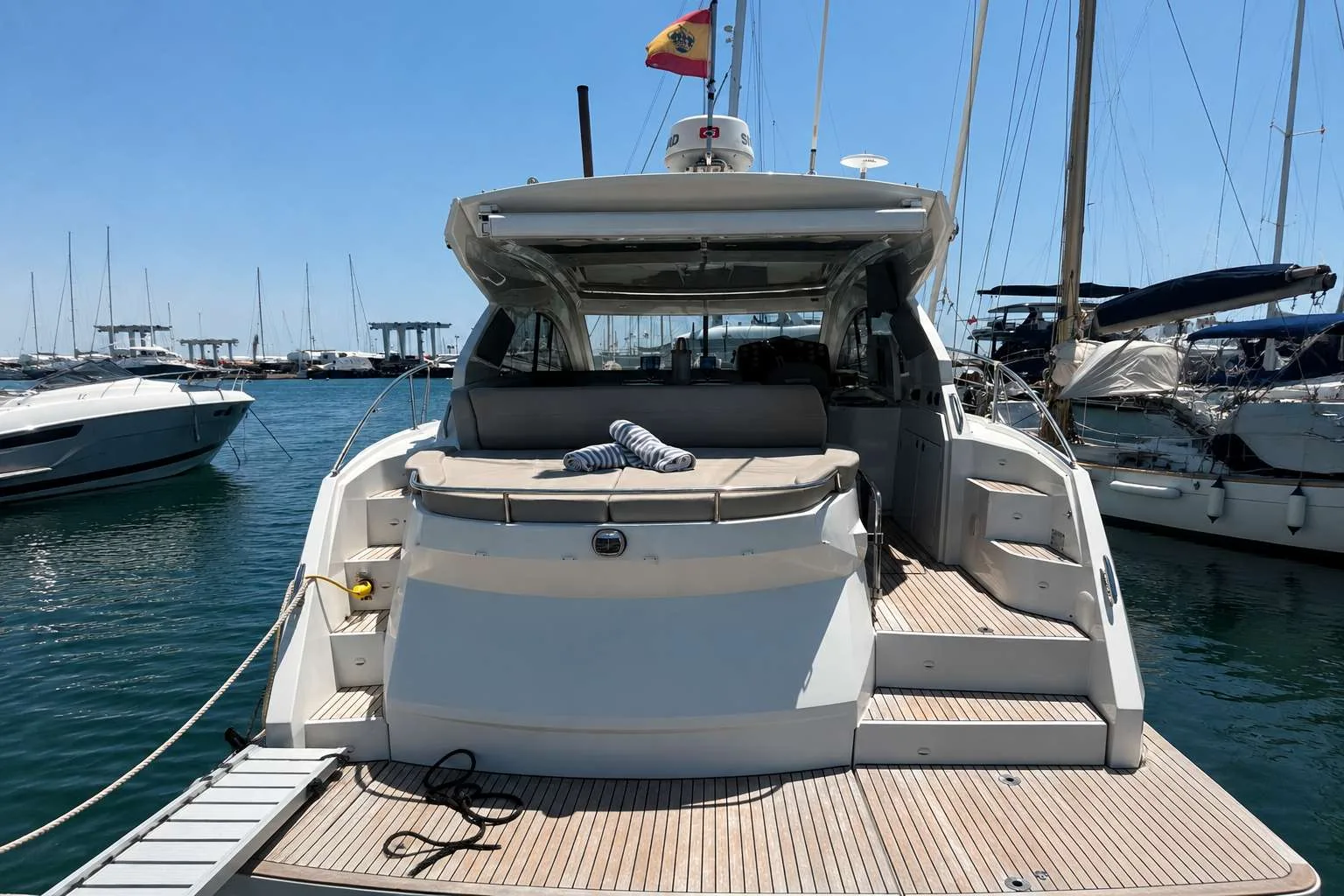 Beneteau GRAN TURISMO 44 used - photo 1