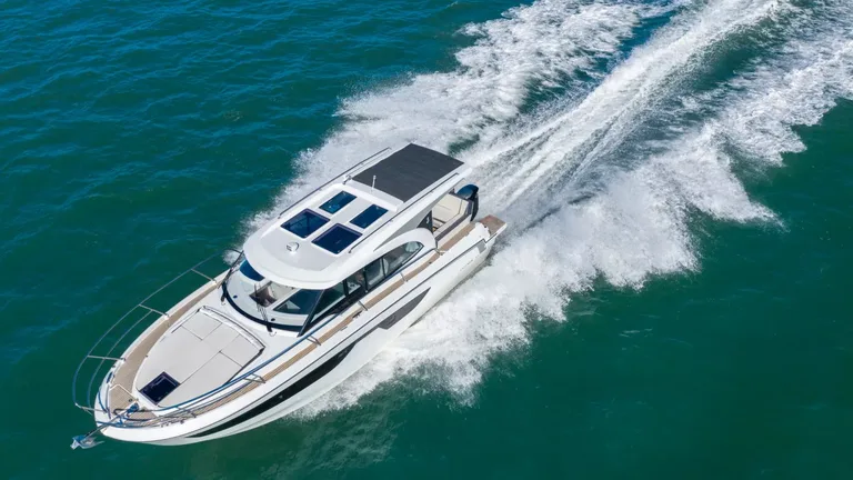 Beneteau Antares 11 Coupé