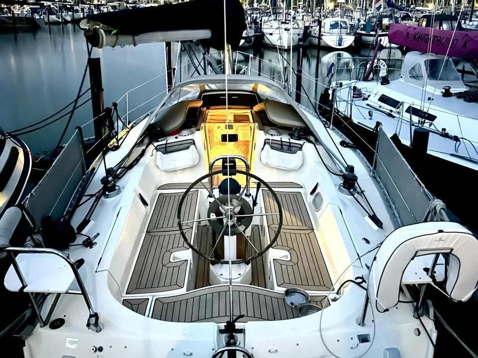 Beneteau Oceanis 350 usato - foto 1