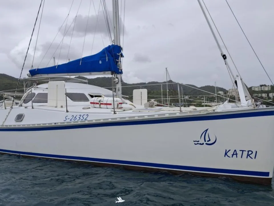 Outremer 38 used - photo 1