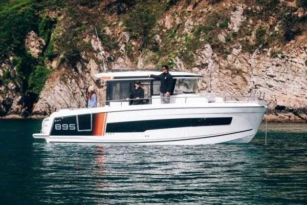 Jeanneau MERRY FISHER 895 SPORT SÉRIE 2 gebraucht - Foto 1 Jeanneau MERRY FISHER 895 SPORT SÉRIE 2 gebraucht - Foto 1