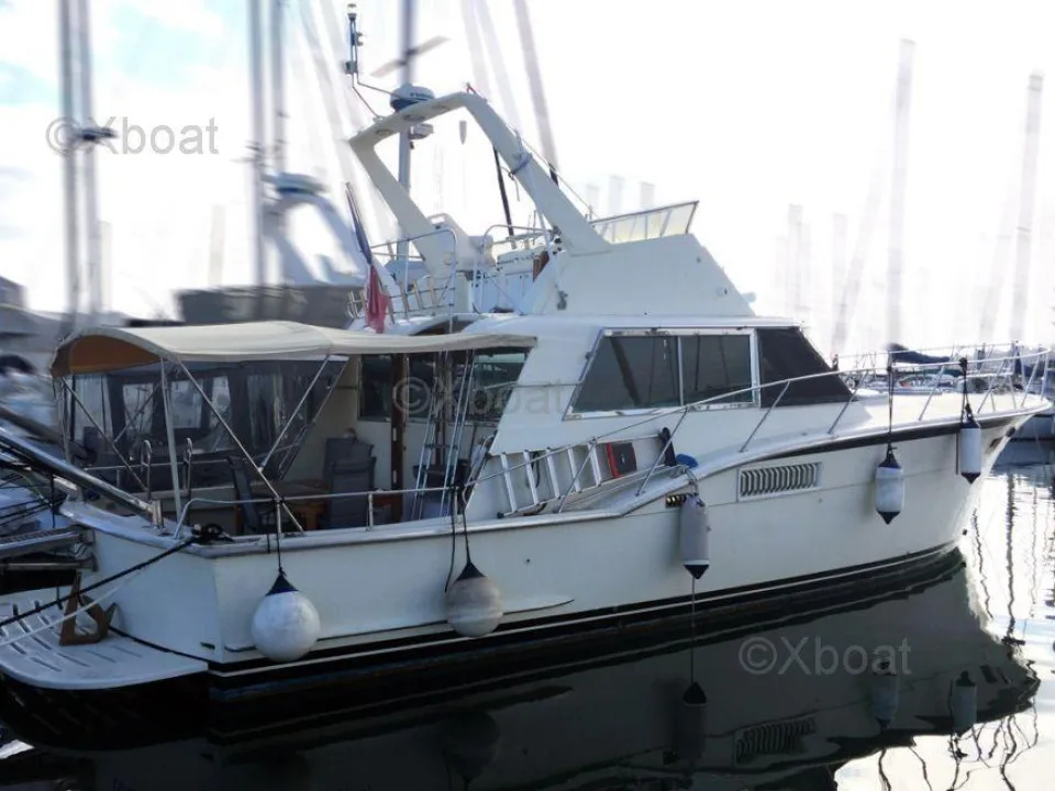 Hatteras 46 used - photo 1