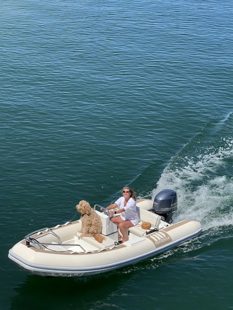Novurania Deluxe Series 430