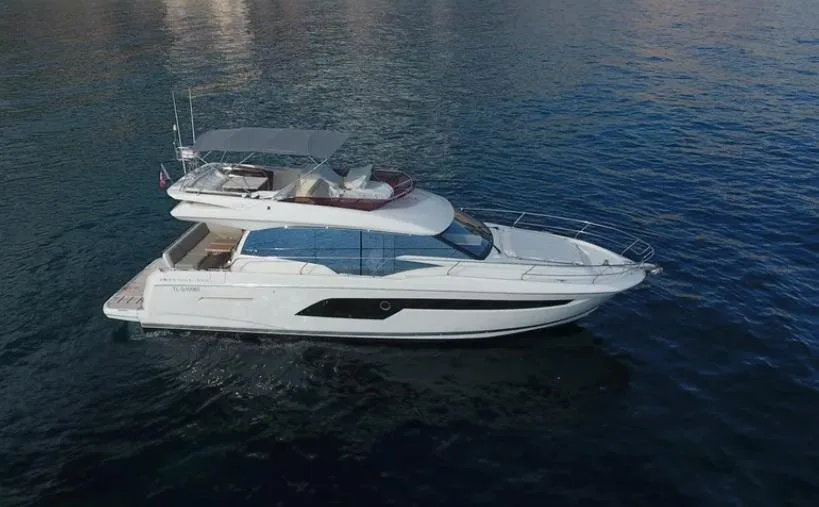 Prestige 520 fly used - photo 1