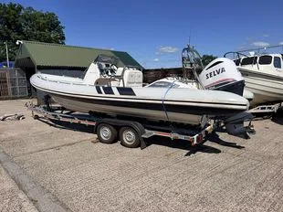 7.6 Cobra RIB 300HP gebraucht - Foto 1
