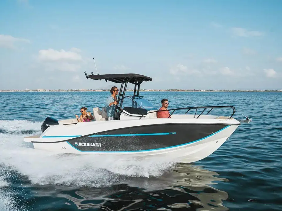Quicksilver ACTIV 705 OPEN gebraucht - Foto 1