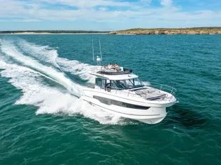 Jeanneau Merry Fisher 1295 Flybridge usato - foto 1