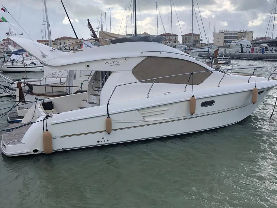 Altair ZAFIR 38 usato - foto 1