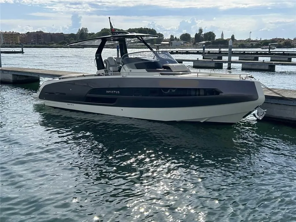 Invictus GT320 used - photo 1