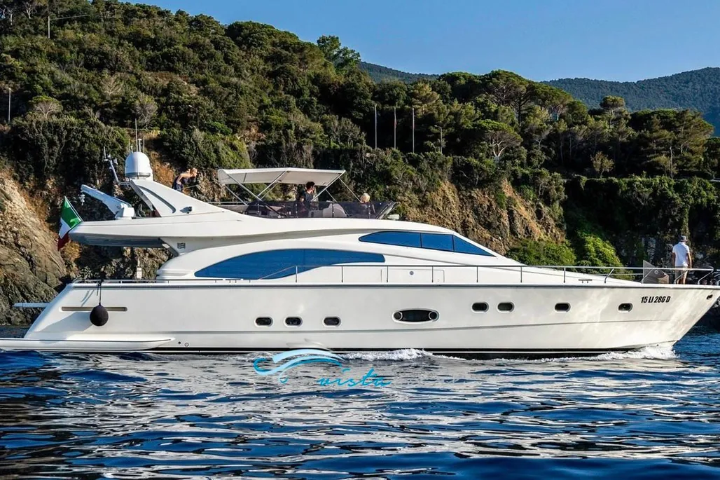 Ferretti Yachts FERRETTI 68 usato - foto 1