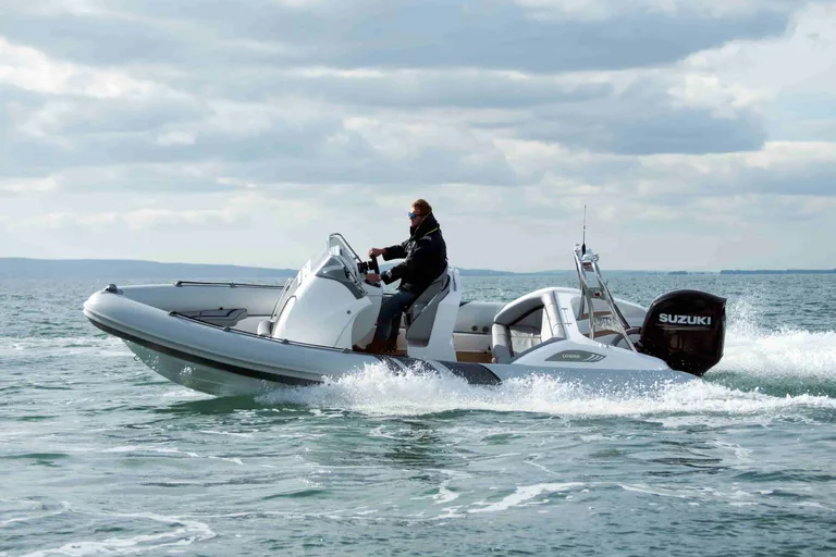 Cobra Ribs Nautique 6.2