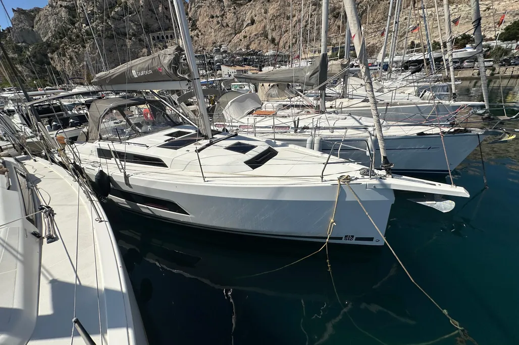 Dufour 37 gebraucht - Foto 1