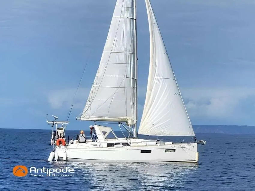 Beneteau OCEANIS 35.1 usato - foto 1