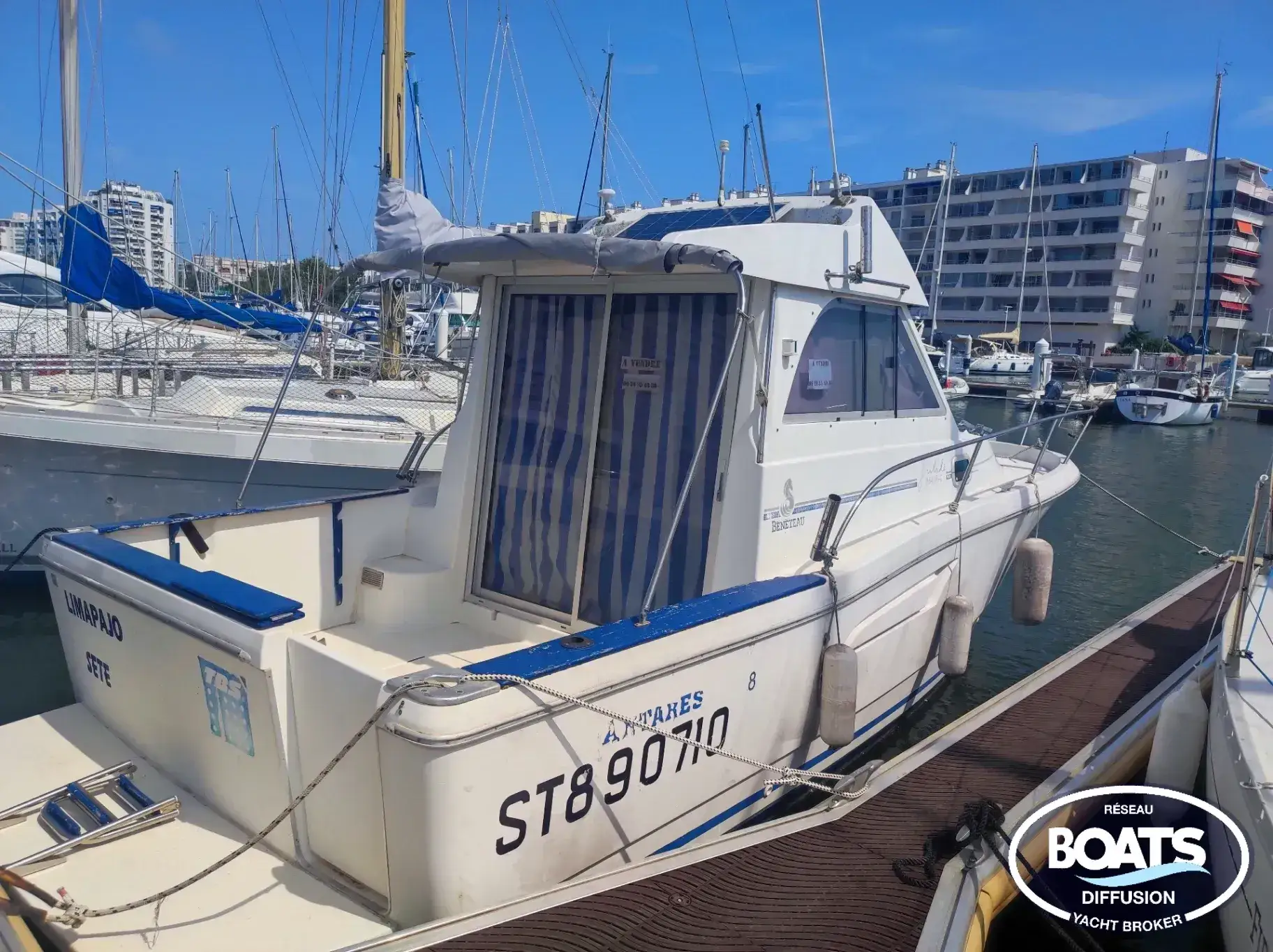 Beneteau ANTARES SERIE 8 gebraucht - Foto 1