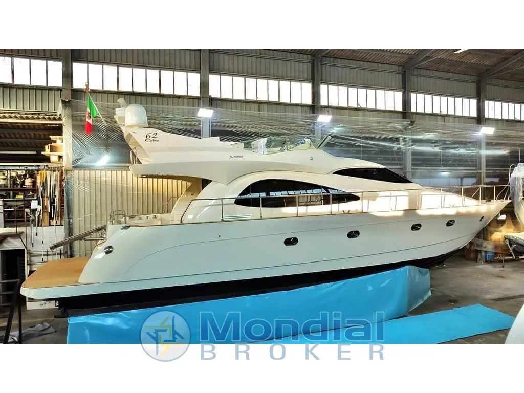 Cayman Yachts 62 Cyber usato - foto 1