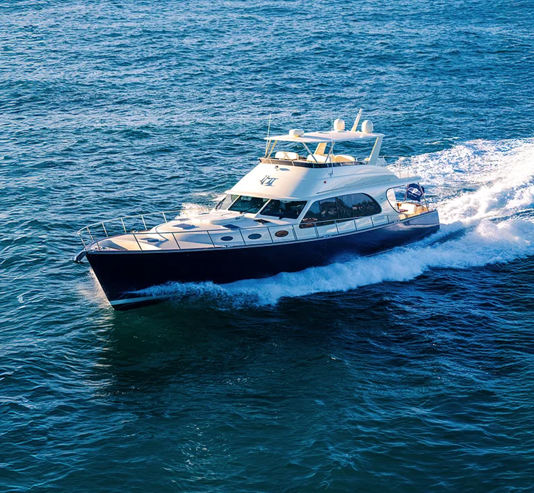 Palm Beach PB70 Flybridge