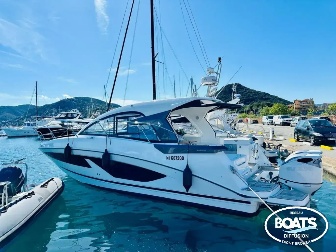 Beneteau GRAN TURISMO 36 used - photo 1