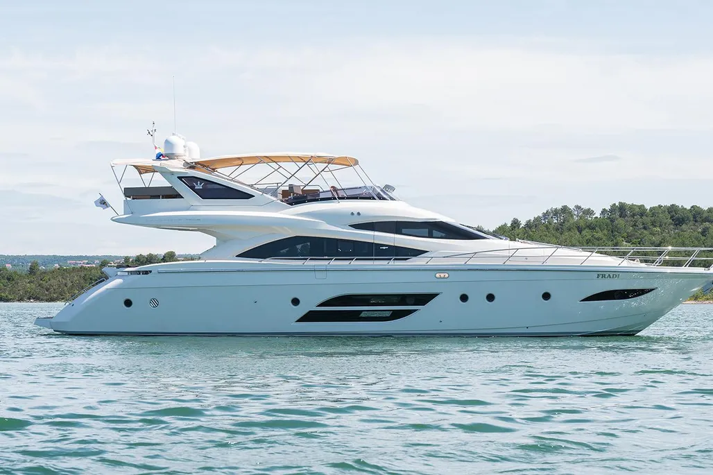 Dominator 720 d'occasion - photo 1
