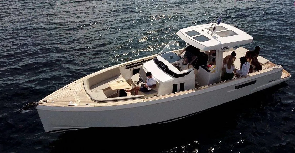 Fjord 38 open used - photo 1