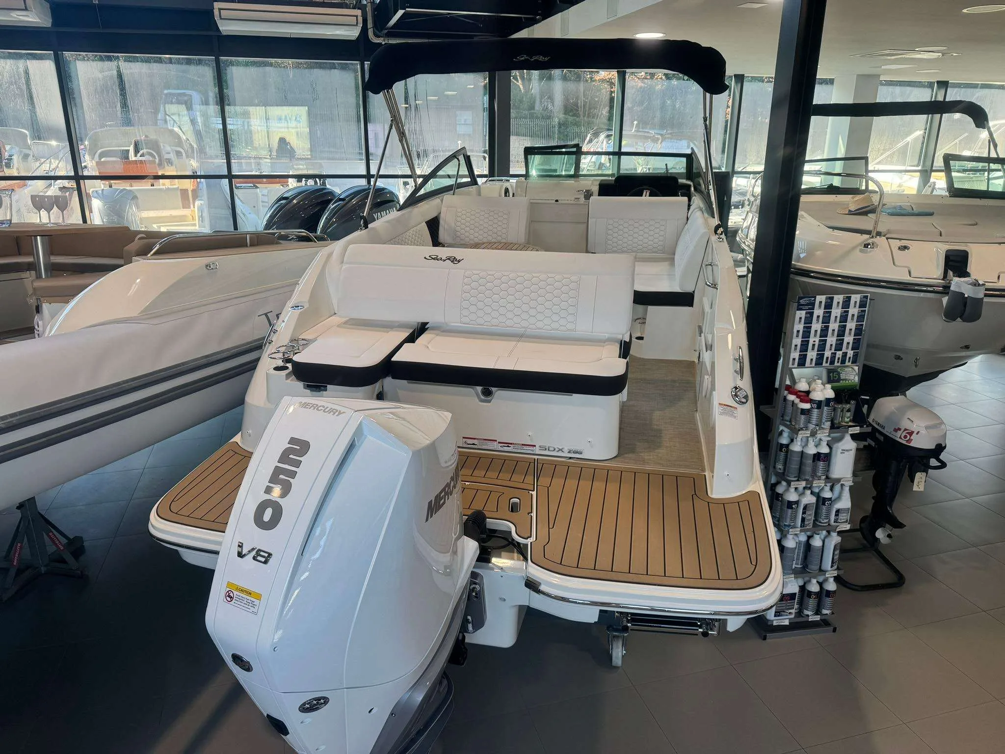 Sea Ray 250 SDX gebraucht - Foto 1