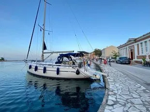 Bavaria Yachts 38 used - photo 1