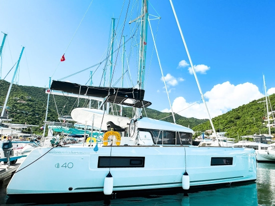 Lagoon 40 used - photo 1