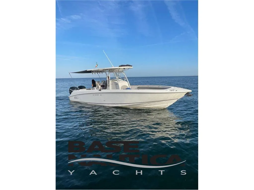 BOSTON WHALER 320 OUTRAGE used - photo 1