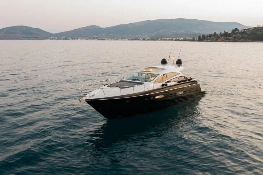 Pershing 56 used - photo 1