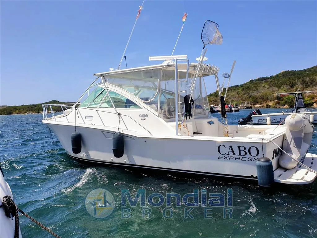 CABO 35 EXPRESS used - photo 1