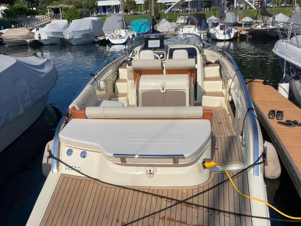 Invictus 280 GT used - photo 1