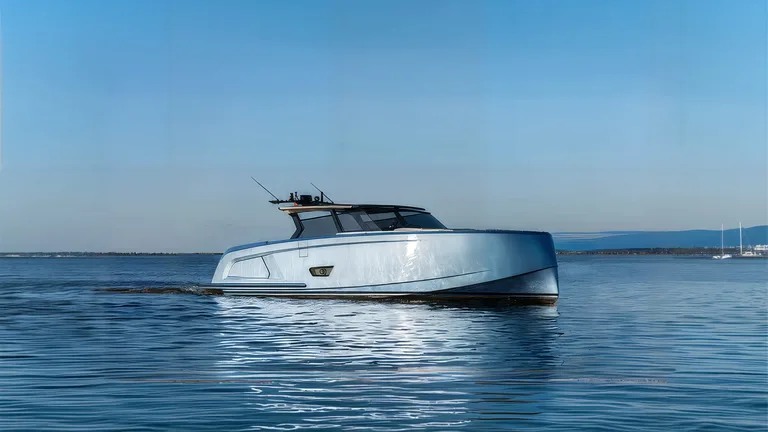 Vanquish Yachts VQ58 T-Top