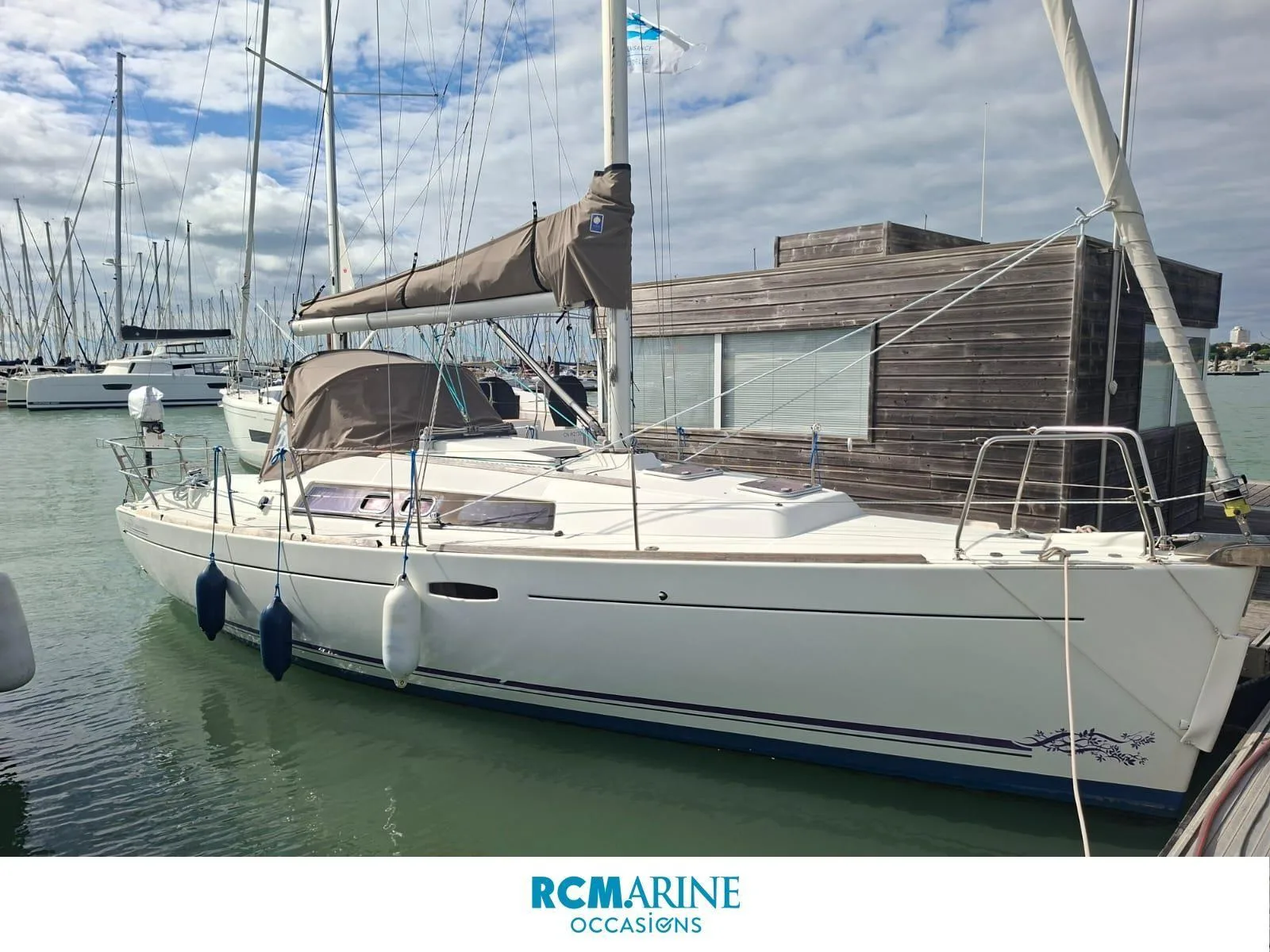 Beneteau Oceanis 31 limited edition used - photo 1