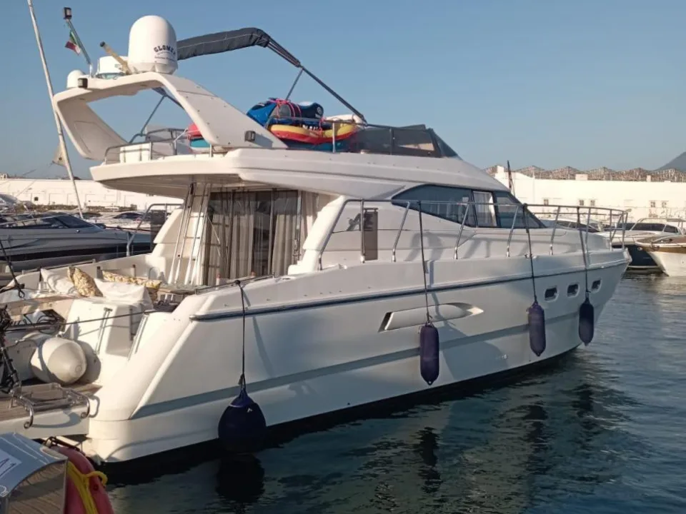 Azimut 43 Fly used - photo 1