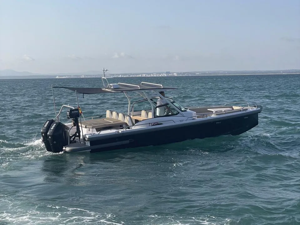 Axopar 28 T-TOP usato - foto 1