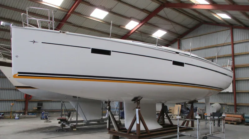 Bavaria Yachts Cruiser 37 used - photo 1
